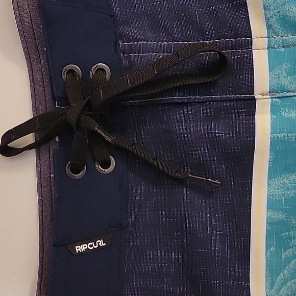Rip Curl Mirage ES3 Boardshorts (36) BNWT - Picture 6 of 13